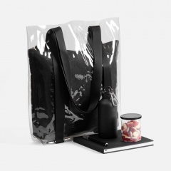  Object Walk, 