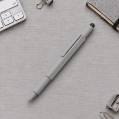 �����-������ ������������� ��������� Tool � ������� � ���������