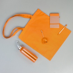 ����� "����"