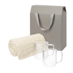   Viora, Fado   - (2 +)