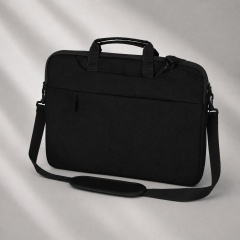 ����� Plush c ��������� ������� �������� 15.6 ''