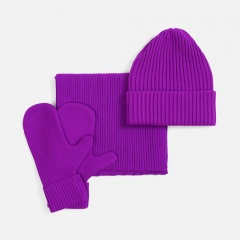 ����� Yong, ����������