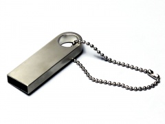 USB 2.0-  4       